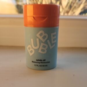 Bubble level up moisturizer